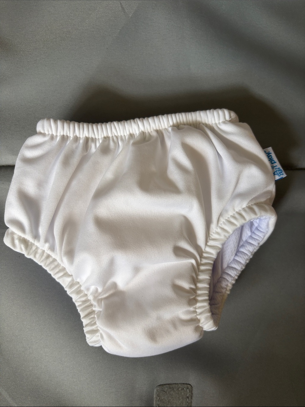 i play. White Swim Diaper Cover with Elastic Waist Size 6 months 10-18lbs